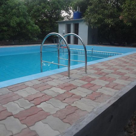 Shiv Farm House Hotel Szaszan Gir Kültér fotó